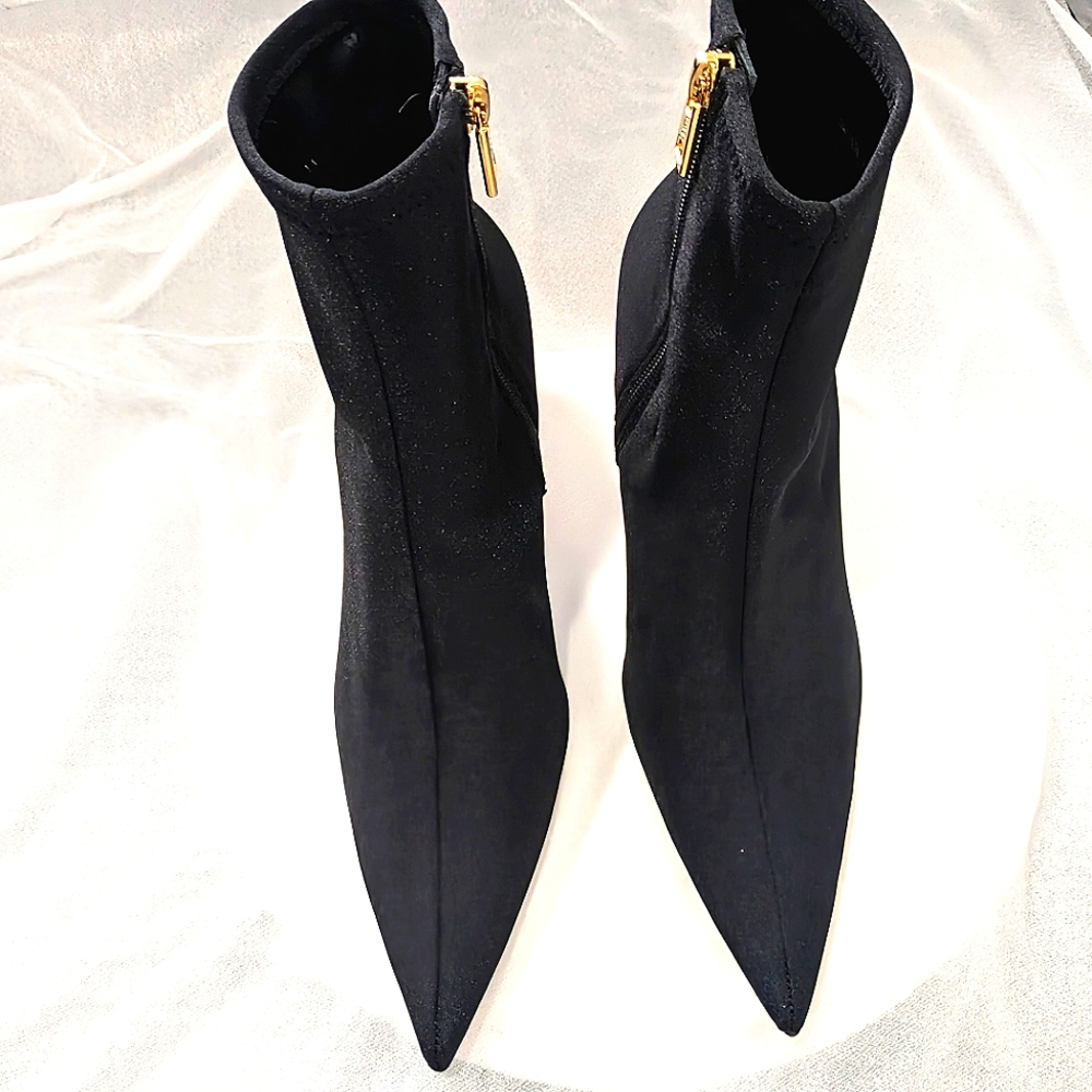 GOOD AMERICAN WOMEN'S BLACK HIGH KICKSTAND HEEL BLACK BOOTIES SZ 11